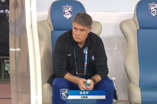 回转企鹅罐